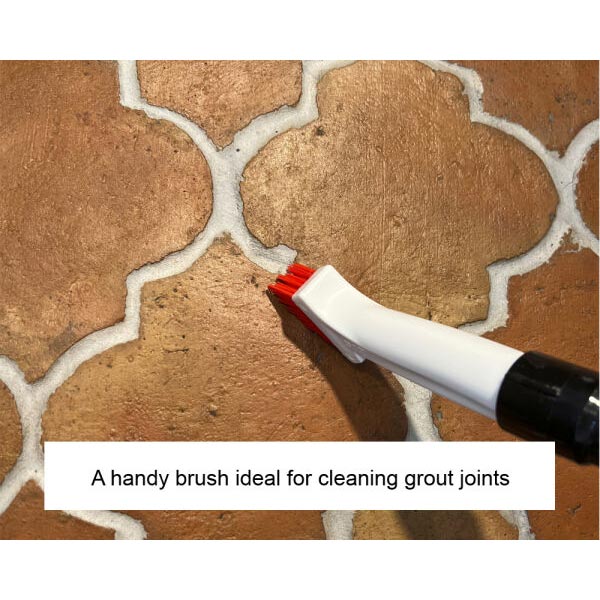LTP Claw Brush Red Img02